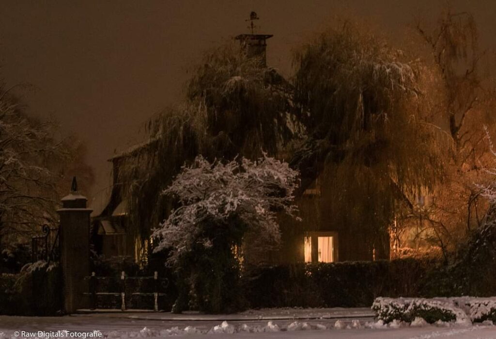 Huis aan de Korte Muiderweg/Nijverheidslaan